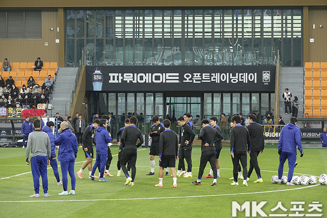 <b>조규성</b>·이강인·설영우 등 모두 <b>합류</b>! 홍명보호, 볼리비아전 대비 첫 완...
