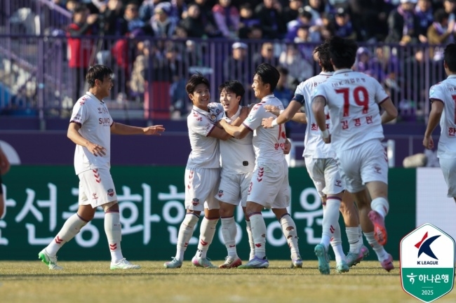 ‘<b>울산</b> 결과 기다린다! 6경기 만에 승리’…수원FC의 승강 PO 탈출 희망...
