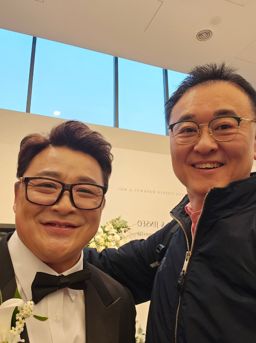 [현장] ‘원진서’ <b>윤정수</b>, 드디어 결혼합니다… 권영찬에 “선배 고...