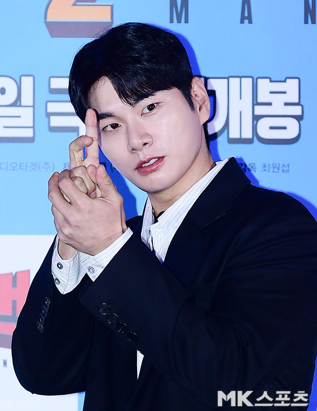 ‘<b>패싱 논란</b>’ 이이경, <b>유재석</b> 저격한 게 아니다? “그럴 이유 없어”[...