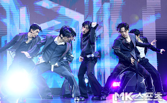 <b>온앤오프</b> ‘<b>오픈 더 도어</b>’ [MK포토]