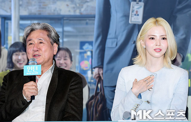 ‘<b>인턴</b>’서 만난 <b>최민식</b>과 <b>한소희</b> [MK포토]