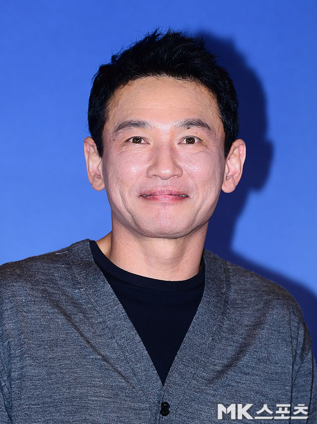 <b>황정민</b> 측, <b>스토킹</b> A씨 1심 <b>유죄</b>에 “사법부 판단 존중…선처 없다” [공...