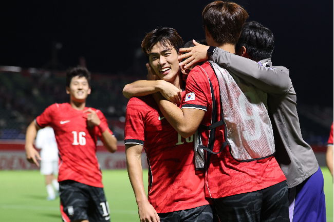 ‘4연속 金 도전’ 이민성호, 일본 피할 가능성↑ + 김상식 없는 베트남...