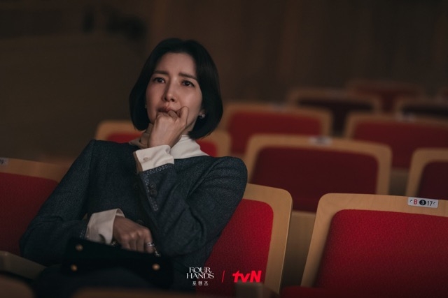 ‘<b>포핸즈</b>’ 최고 10.8% 폭발…시청률 하드캐리한 <b>윤세아</b>의 ‘광기 모성...