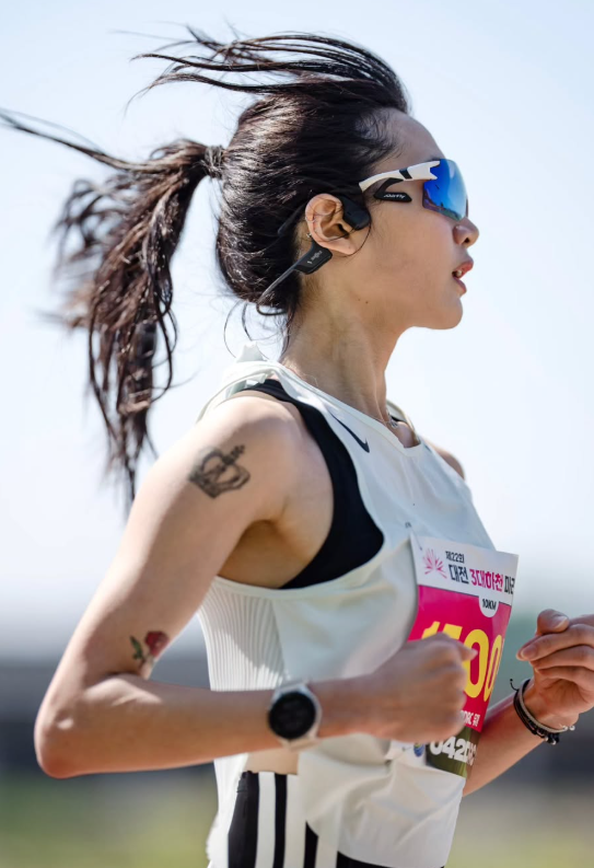 “결승선 500m 남기고”…서울레이스서 쓰러진 20대 여성 <b>러너</b>, 끝내 사...
