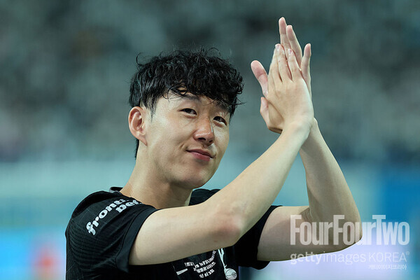 <b>손흥민</b> 없어도 안 망한다더니...'빈 좌석 텅텅' <b>토트넘</b> 눈물난다! 韓 마...