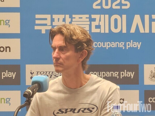 "<b>프랭크 감독</b> 이렇게 화낸 적 처음이다" 현지 기자들 한목소리…토트넘...