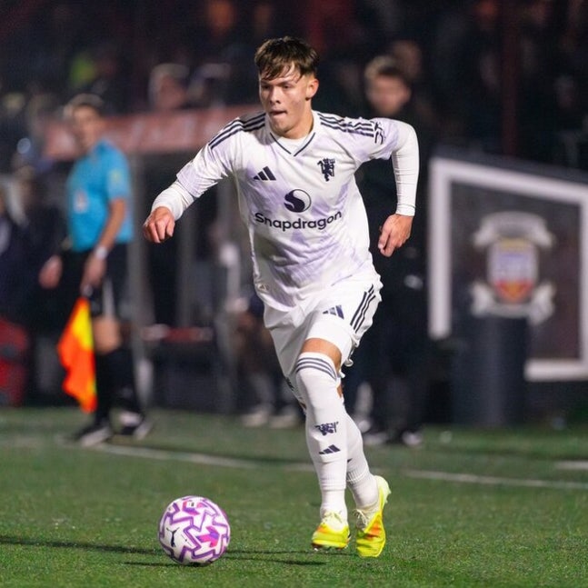 [오피셜] 맨체스터 유나이티드 겨울 '1호 방출' 나왔다…튀르키예 구단으로 완전 이적