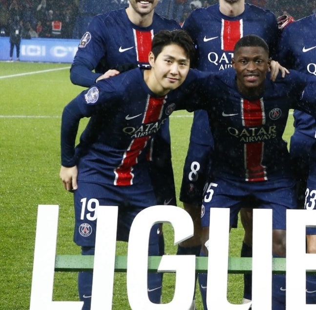 이강인 또 터졌다! 4호 도움 작렬...'뎀벨레 해트트릭' PSG, 브레스트에 5-2 완승