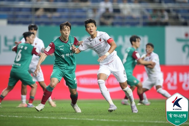 [K리그1 라이브] 35살 풀백 오재석의 분전..."내가 많이 뛰는 건 부상자...