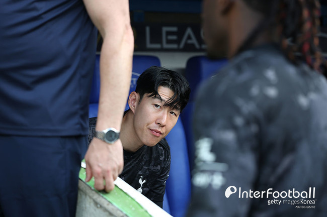 "프랭크 감독, <b>손흥민</b>의 도움이 필요해"... '<b>거취 불분명</b>' <b>손흥민</b>, 토트...