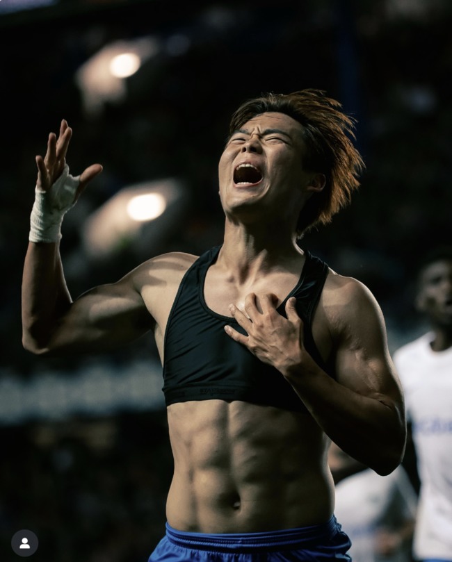 [UEL 리뷰] '천당과 지옥 오간' <b>오현규</b>, PK 실축 만회 <b>결승골 작렬</b>→ 헹...
