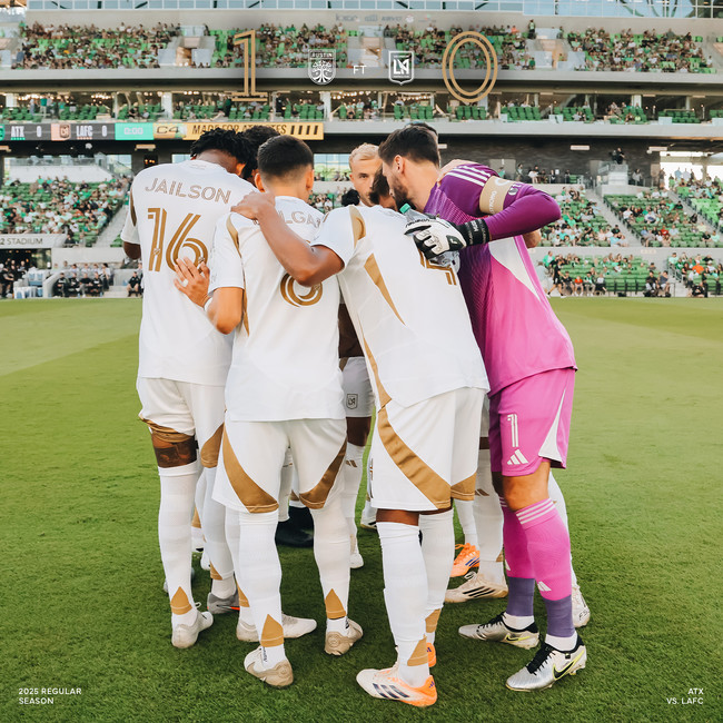 [MLS REVIEW] <b>손흥민</b>, 서부 컨퍼런스 우승 실패...자리 비운 사이 <b>LAFC</b> 0-1...