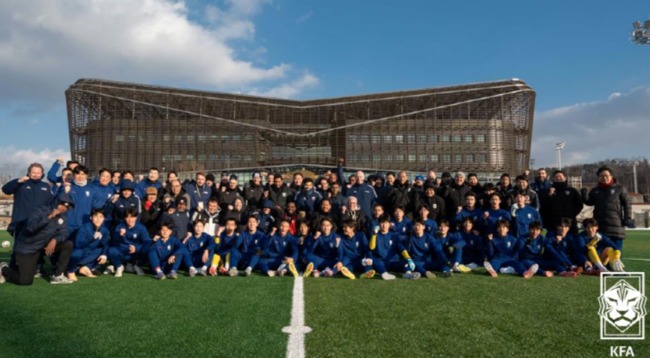 KFA, FIFA 남자<b>유소년</b>대표팀 지도자 교류 세미나 4일간 개최하고 <b>유소년</b>...