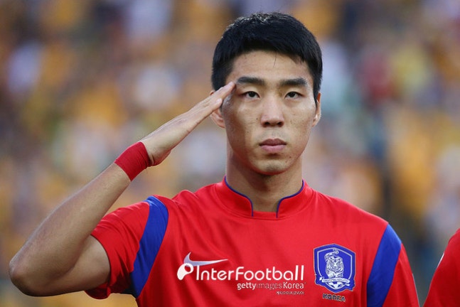 [단독] 前 국가대표 스트라이커 이정협, 태국 무대 도전장...천안 떠나 쁘라추압FC로 이적