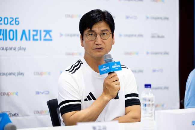 [IN PRESS] <b>팀 K리그</b> 수장 정정용 감독 "맨시티 상대 승리 목표로 나선다...