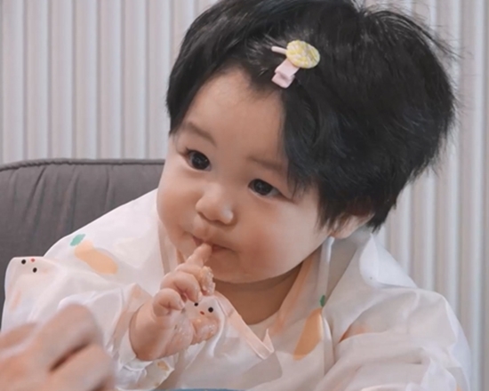 <b>심형탁 아들</b>, 앞머리 핀만 꽂았는데…300일 최고 미모 완성