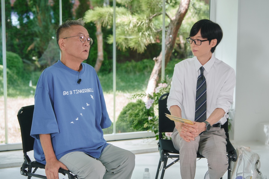 27살 중증 <b>자폐 아들</b> 홀로 키운 아빠…"체중 160kg 불어나 냉장고에 쇠사...