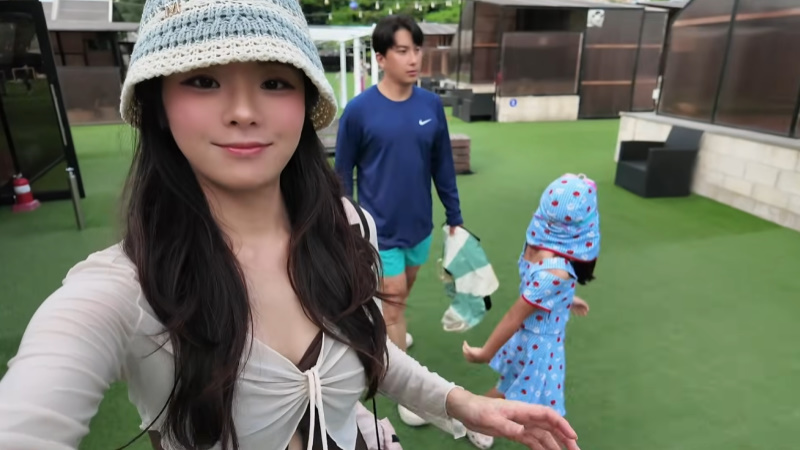 '나솔' 28기 <b>옥순</b>, 재혼 <b>영호</b>에 외모 칭찬 반복 "잘생겼다, 늘 듣던 얘...
