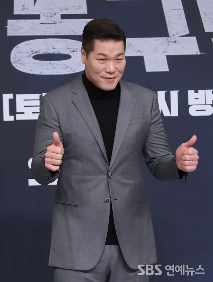 '<b>감독</b>' <b>서장훈</b> "내 정체성은 농구선수…'<b>열혈농구단</b>' 보고 농구에 관심...