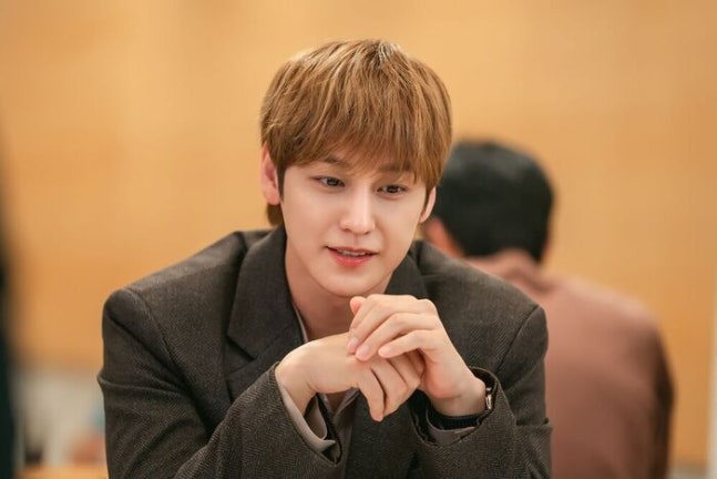 金汎攜手蔡元彬主演《秒殺愛情》 展現獨特浪漫喜劇魅力