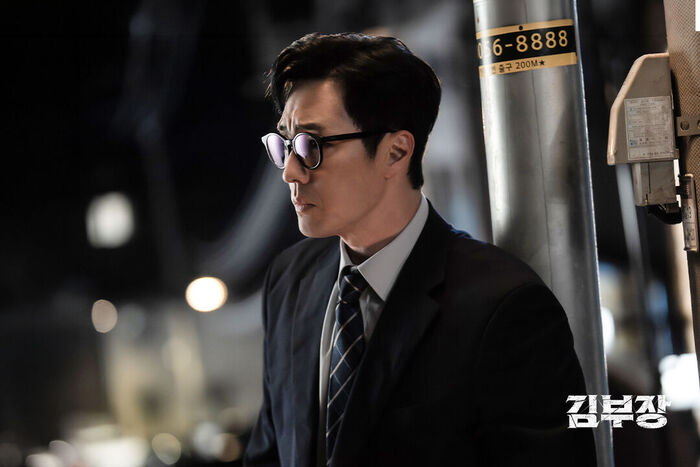 <b>소지섭</b>, 13년 만의 <b>SBS 복귀</b>작 '김부장'…"액션 10년은 더 할 수 있다"