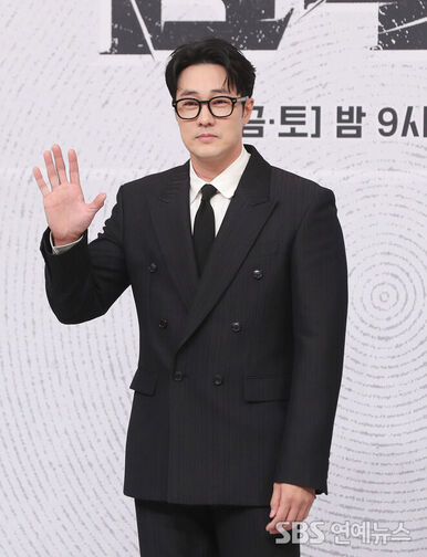 '김부장' 소지섭, 13년 만에 SBS 복귀…"고향 같은 곳이라 마음 편해"