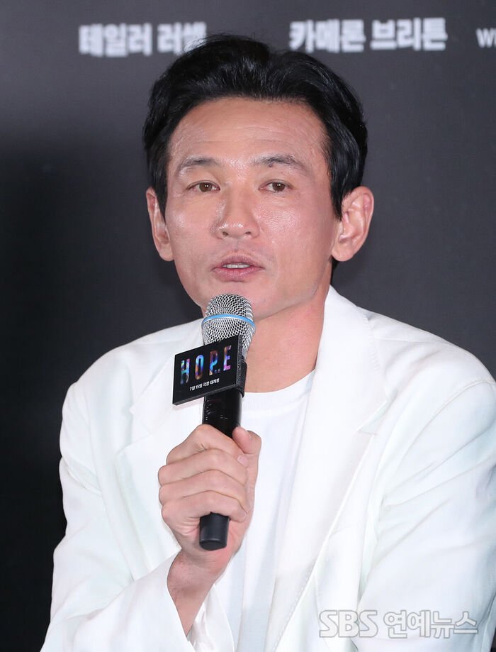 <b>황정민</b> 측 "<b>스토킹</b> 피해, 허위글 작성자 형사 <b>고소</b>"