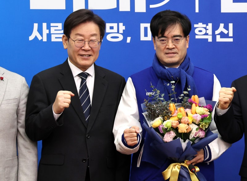 민주당, <b>공영운</b> 전 <b>현대차 사장</b> 영입… "큰 역할 기대"