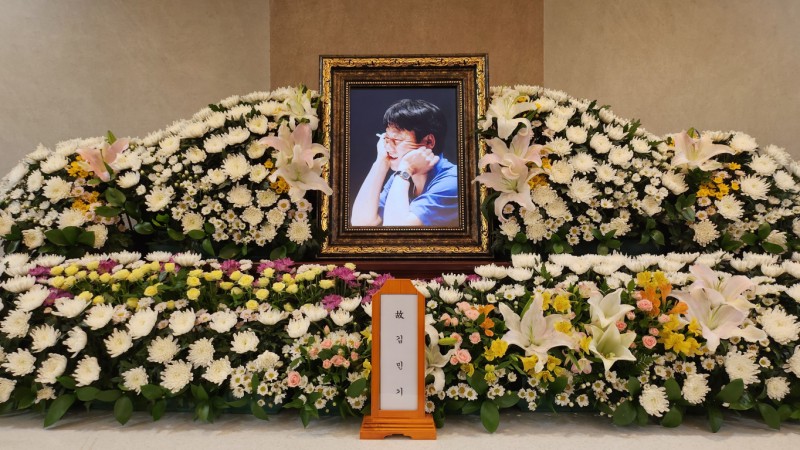 故 <b>김민기 유가족</b> "고인 뜻 따라 추모공연 원치 않아"