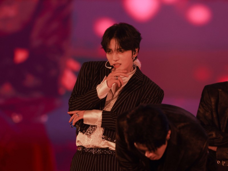 사생팬 <b>자작 열애설</b>?… <b>김재중</b> "합성하려면 정성 다해"