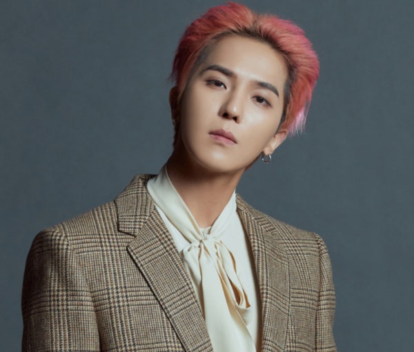 소집해제 4일 남은 <b>송민호</b>… 경찰, '<b>부실 복무</b>' 여부 내사 착수