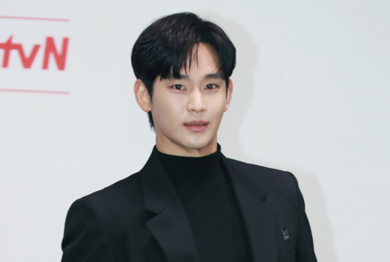 "<b>김수현</b> 악마XX"… 분노한 가세연, 노출 사진·영상 공개 예고
