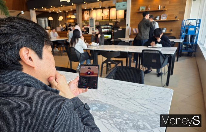 일하나 했더니 동시에 와!… 직장인들 오늘 저녁 한잔하겠다2
