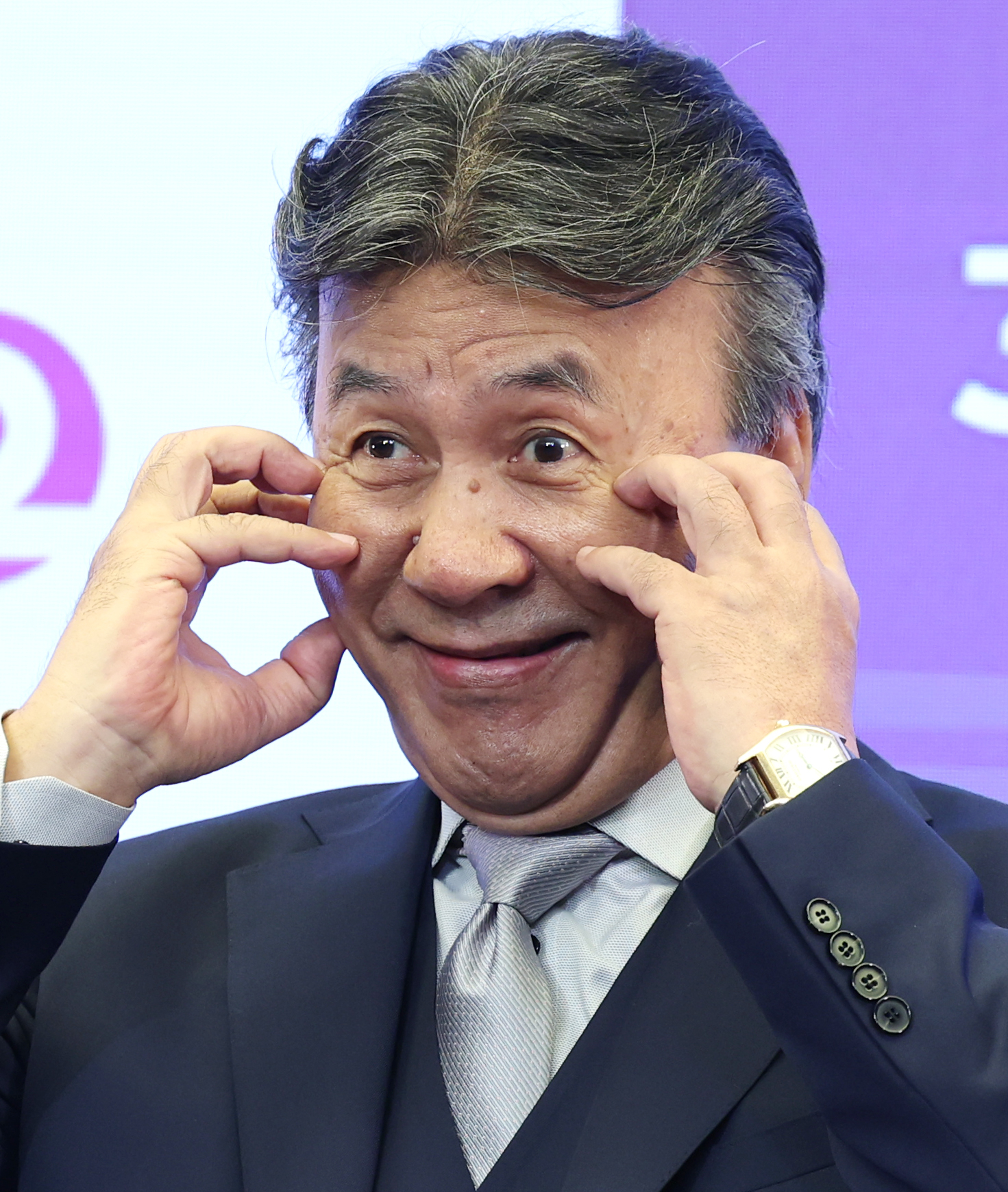 71세 <b>박영규</b>, '<b>25세 연하</b>' <b>아내</b> 공개… "장모님과 일곱살 차이"
