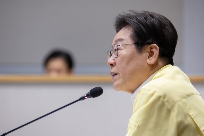 이재명 대통령 "집중 <b>호우 피해 특별재난지역</b> 선포" 지시