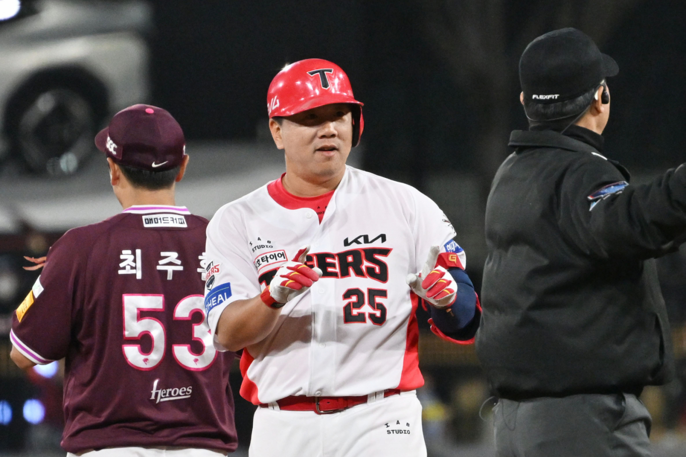 KIA, NC와 3대3 <b>트레이드</b>… <b>최원준</b>·<b>이우성</b>→ 김시훈·한재승 교환