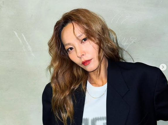 '<b>찰리 커크</b>' <b>추모</b> 후 비난 일자… <b>선예</b> "그럼 웃어야 하냐"