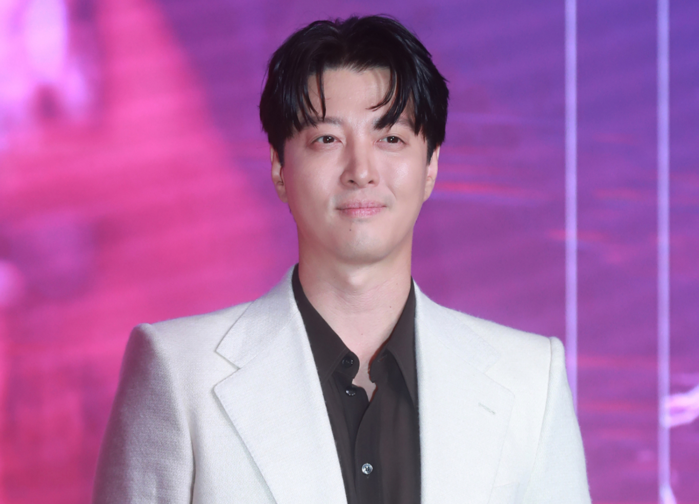 '이혼' <b>이동건</b>, 1% <b>희귀병</b> 진단에 충격… "송곳으로 찌르는 느낌"