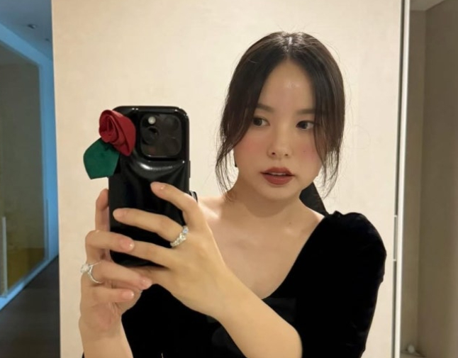 "<b>엄마</b>로서 <b>모습</b>도 응원해달라"… '태양' <b>민효린</b> 직접 등판