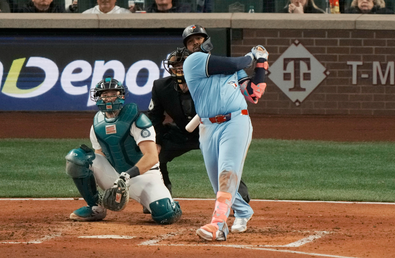 '블게주 4안타 <b>폭발</b>'… <b>토론토</b>, 시애틀 꺾고 ALCS 3차전서 첫 승