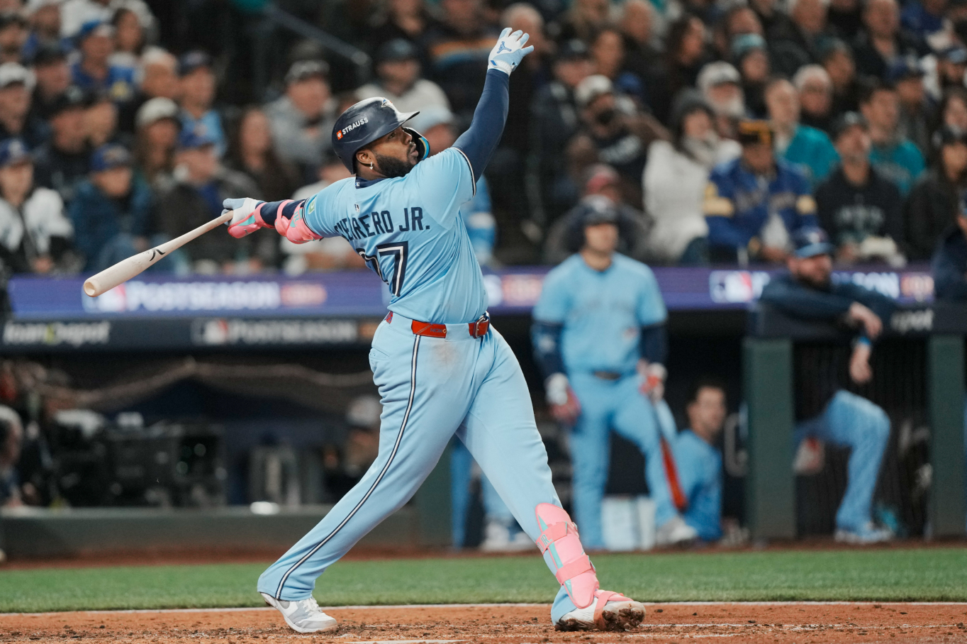 '승부는 원점으로'… 살아난 <b>토론토</b>, <b>시애틀</b> 꺾고 <b>ALCS</b> 2연승 질주
