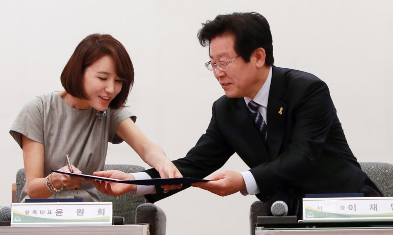 이재명 대통령 '<b>신해철 11주기</b>' <b>추모</b>… "시대의 음악인이자 양심"