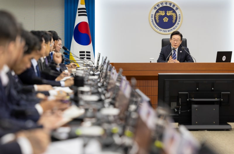 "공직기강 엄정 대응"… 대통령실, '<b>음주 물의 공무원</b>' 징계 요구 조치