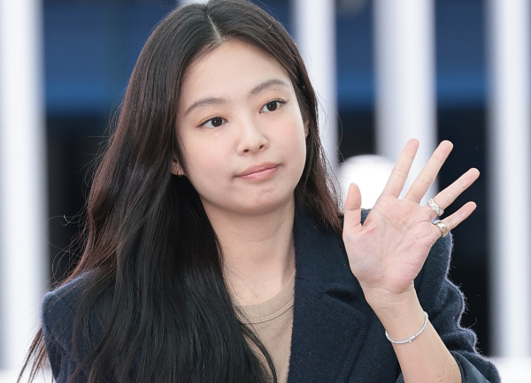 <b>제니</b>, '<b>환승연애4</b>' 출연한다… 6개월 만에 예능 출격