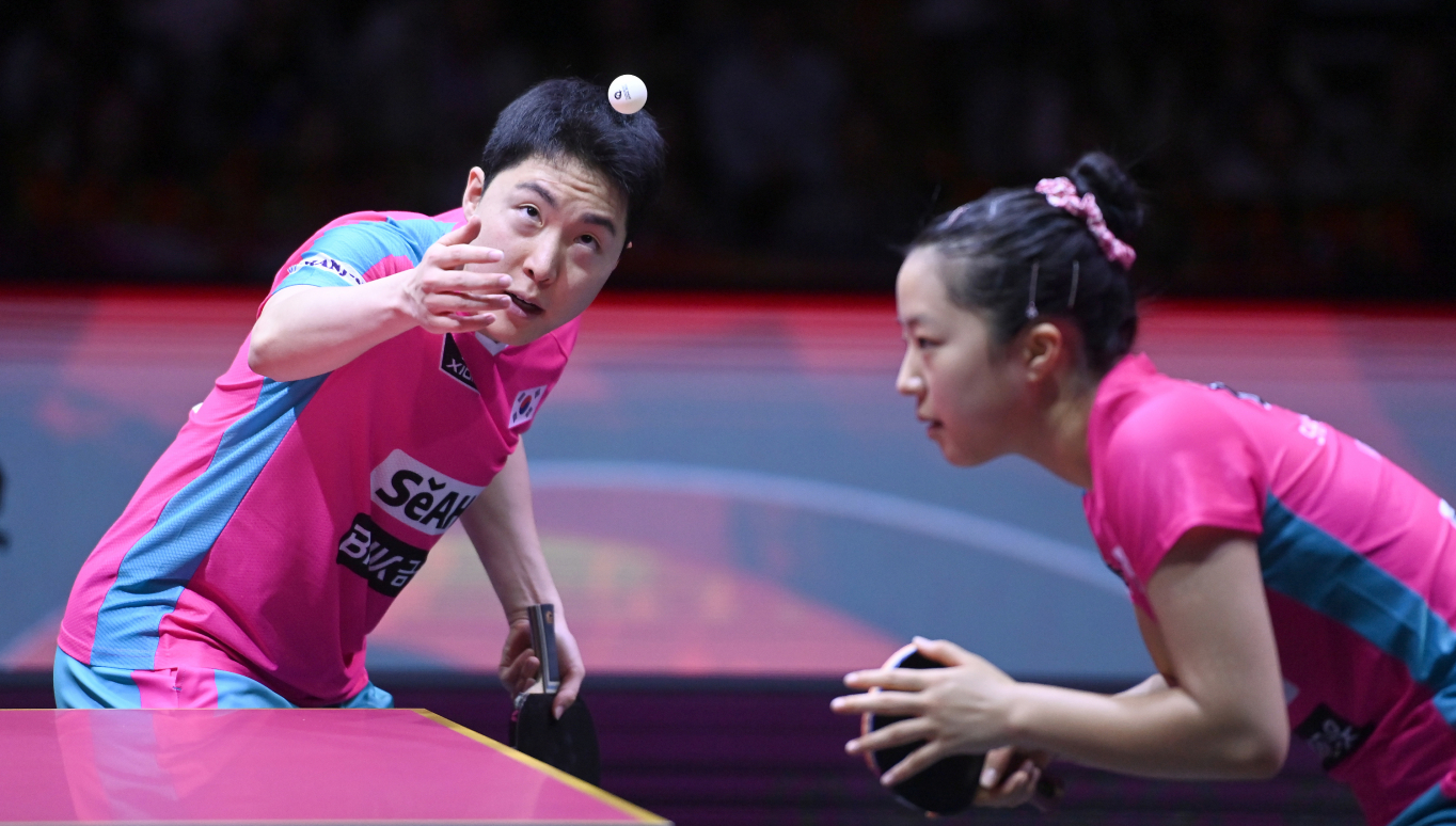 '황금 듀오' <b>임종훈</b>·<b>신유빈</b>, 탁구 <b>혼합복식</b> WTT 파이널스 <b>우승</b>