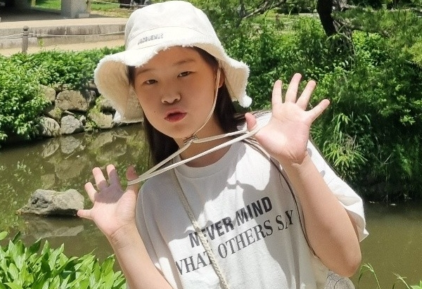 11세 김하음양이 뇌사 장기기증으로 4명에게 새 삶을 선물하고 떠났다.사진은 기증자 11세 김하음양./사진 제공=한국장기조직기증원