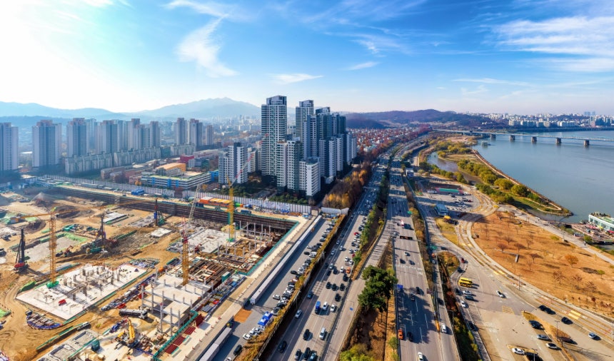 GS건설이 강남권 핵심 재건축에서 잇따라 단독 입찰하며 정비사업에 집중하고 있다./사진=클립아트코리아 