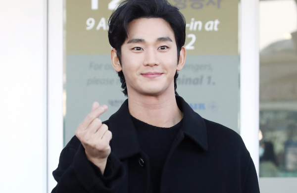 '사생활 의혹' 벗은 김수현, 1년 만에 활동 재개…첫 행보는 '광고'